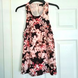 Banana Republic Floral Top Size Small